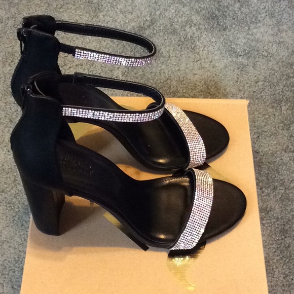 Charoltte Russe Black Ankle Sandles - Picture 3 of 4